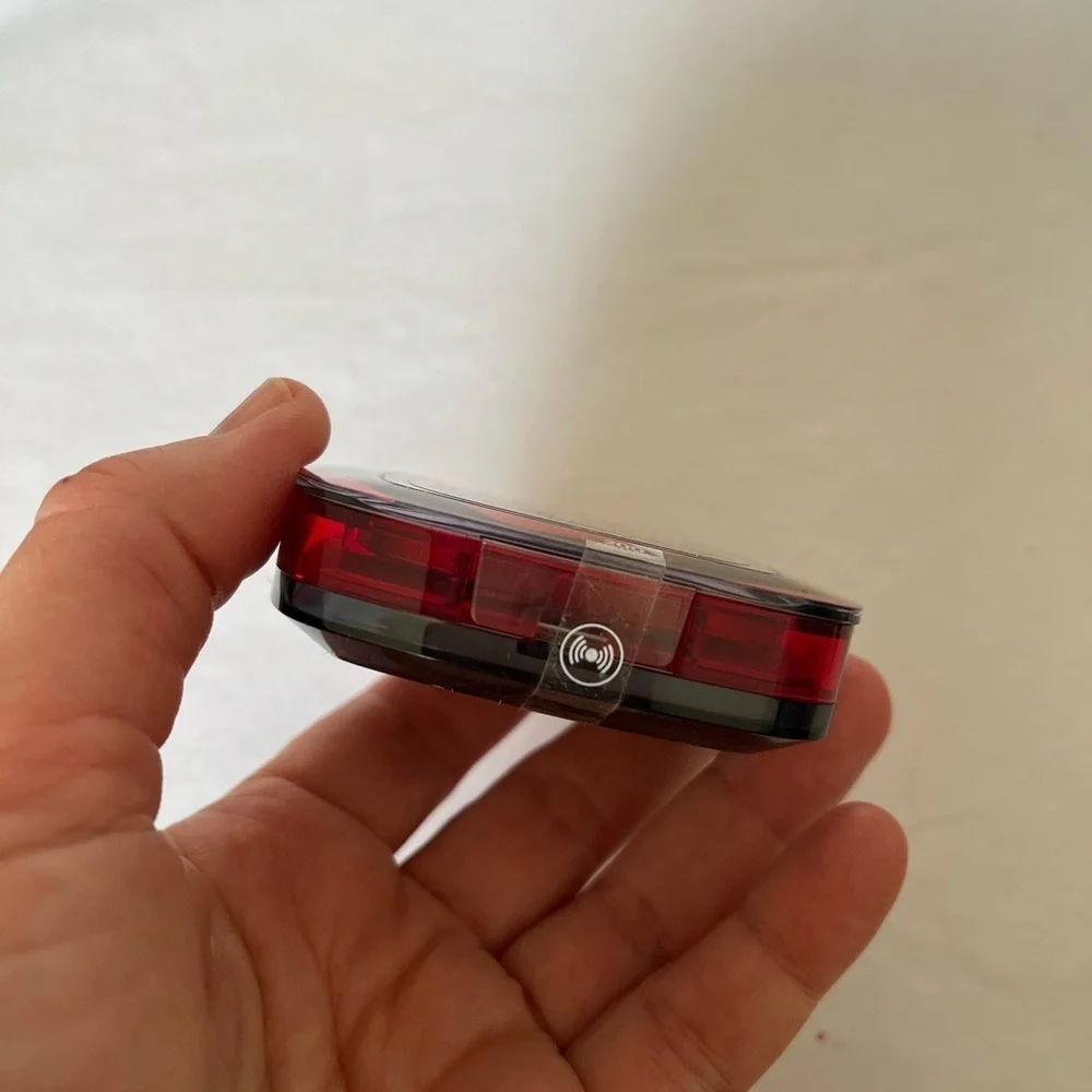 L'Oreal Infallible 24H Fresh Wear Foundation in a Powder - Red and Black 200